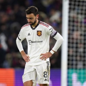 星空体育app下载-英媒批B费：是天才也是巨婴，不配当队长！