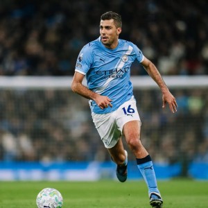 星空体育app官方网站-罗德里vs诺丁汉森林全场数据：进球1，关键传球2，触球117