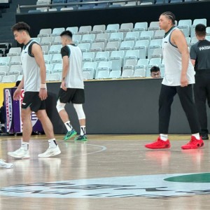 星空体育app官方下载-上海热身险胜广厦！李添荣复出三分6中6，白边统治篮下！|浙江广厦|哈桑·怀特塞德|哈桑-怀特塞德|偰李永炜|胡金秋_新浪体育_新浪新闻