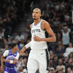 星空体育app-文班亚马：中国之行很美好，我在少林寺学到了从未经历的移动方法